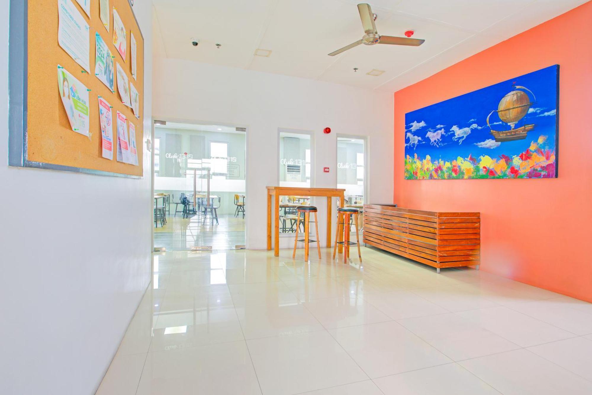 Collection O 1318 Residences, University Belt, Metro マニラ市 エクステリア 写真