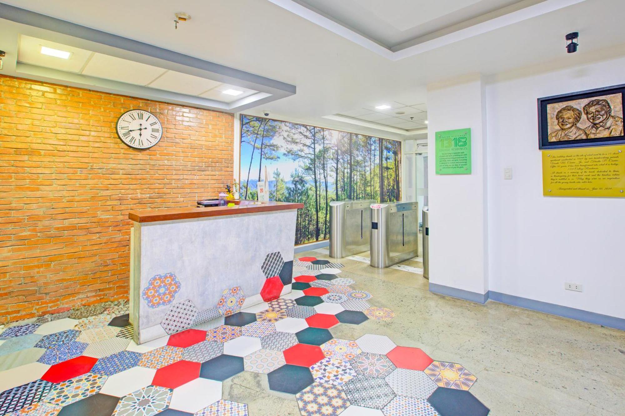 Collection O 1318 Residences, University Belt, Metro マニラ市 エクステリア 写真